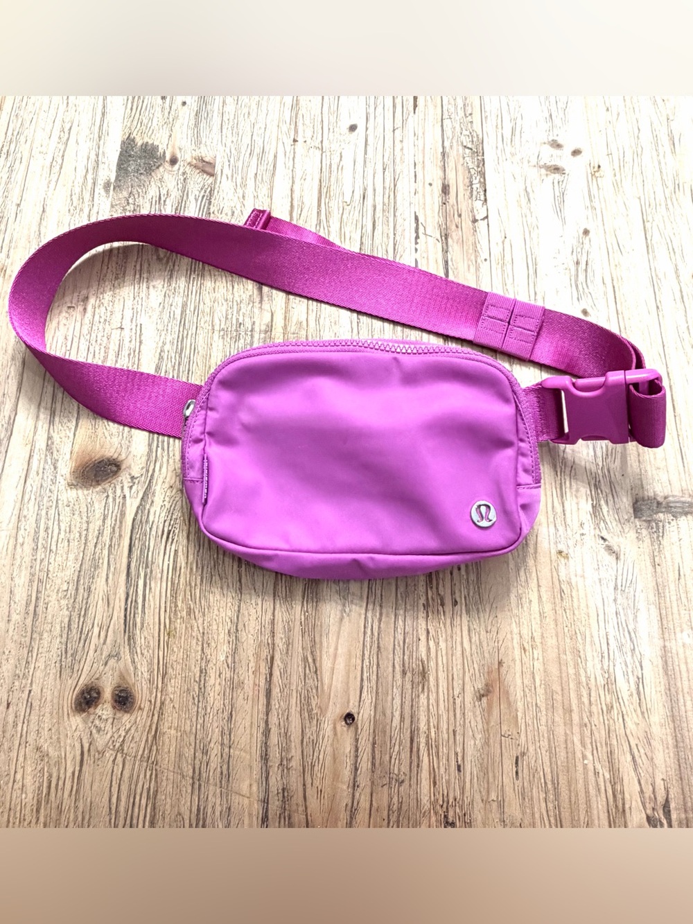 Lululemon Everywhere Belt Bag 1L